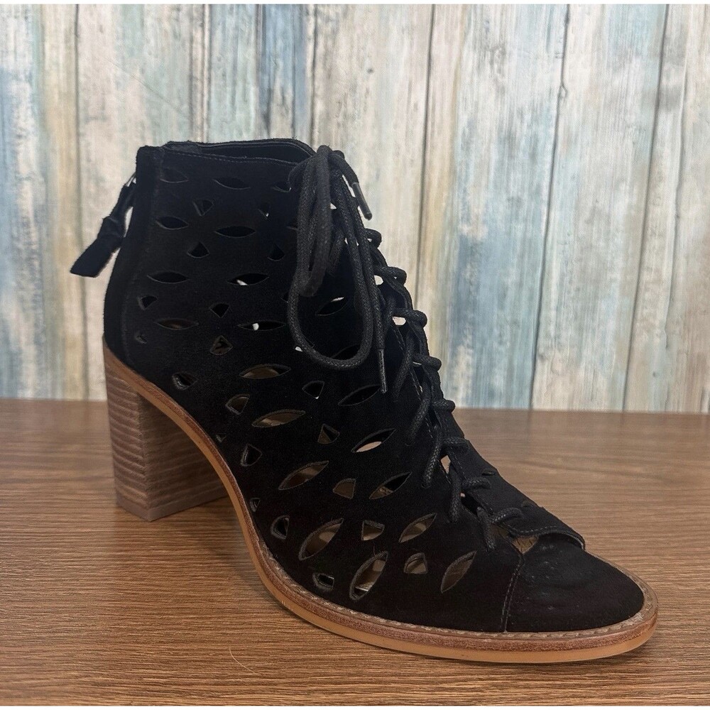 Gianni Bini Womens 8.5 M Black Suede Leather Laser Cut Peep Toe Ankle Booties
